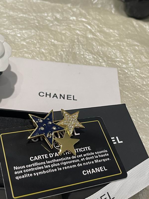 Chanel Brooch 05yxs154